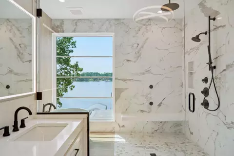 Bath - 4467 Lafayette Ln, Spring Park, MN 55384 photo 3 of 10