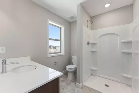 Bath - 1457 143rd St E, Rosemount, MN 55068 photo 1 of 4