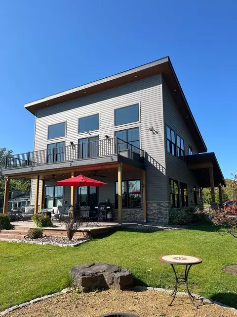 51235 Amber Ave, Stanchfield, MN 55080