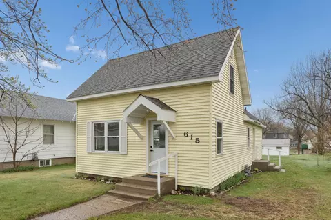 615 Getty St S, Sauk Centre, MN 56378