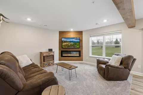 8025 150th Pl NW, Anoka, MN 55303