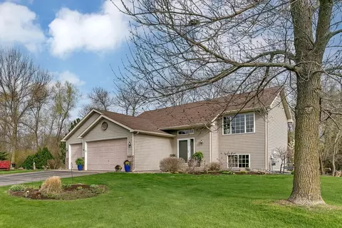610 Knollwood Ct, Annandale, MN 55302