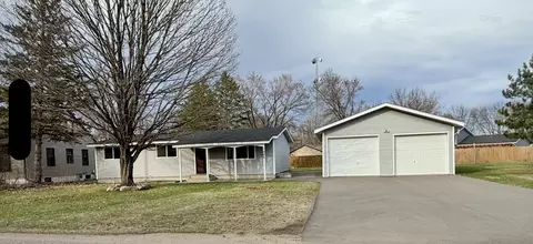 7966 Church St, Clear Lake, MN 55319