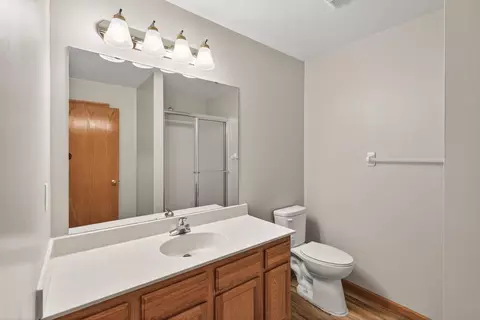 Bath - 13402 Ximines Ln N, Champlin, MN 55316 photo 3 of 3