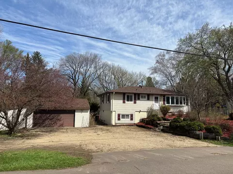 20140 Akin Rd, Farmington, MN 55024
