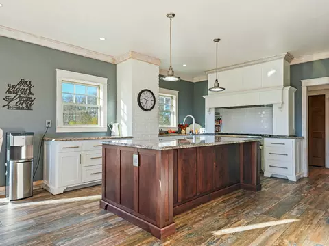 Kitchen - 47069 425th Ave, Perham, MN 56573 photo 3 of 4