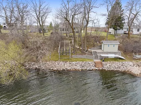 3762 Christopherson Rd NW, Alexandria, MN 56308