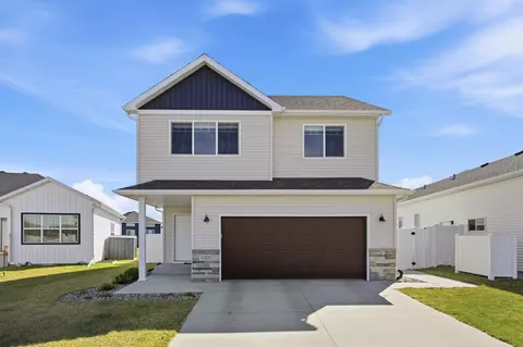 5505 11th St W, West Fargo, ND 58078