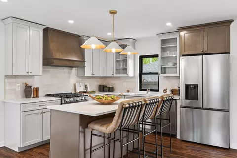 2554 Pennsylvania Ave S, Saint Louis Park, MN 55426