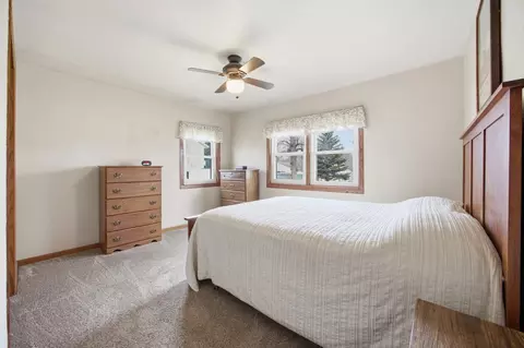 Bedroom - 218 10th Ave, Enderlin, ND 58027 photo 1 of 5