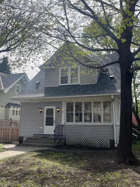 87 Cleveland Ave S, Saint Paul, MN 55105