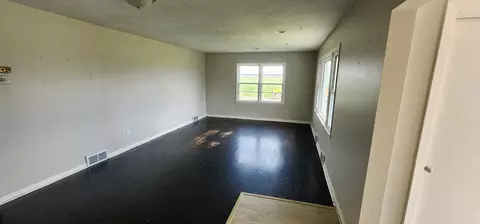 Living - 310 Locust St, Lyle, MN 55953 photo 2 of 3