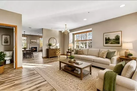 9980 Wildflower Dr, Eden Prairie, MN 55347