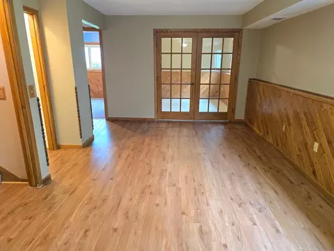 Living - 1830 Walnut Ln, Eagan, MN 55122 photo 2 of 4