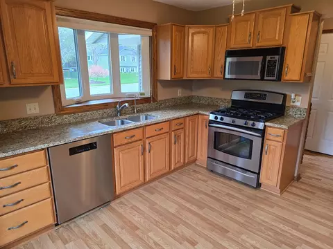 Kitchen - 1830 Walnut Ln, Eagan, MN 55122 photo 1 of 3