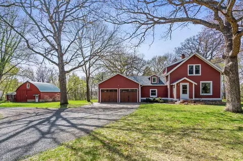 28080 Morgan Ave, Lindstrom, MN 55045