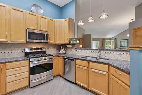 Kitchen - 1867 Merlot Curv, Eagan, MN 55122 photo 1 of 1