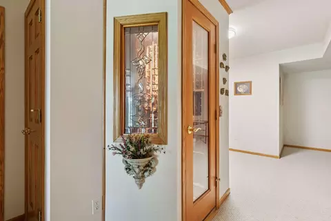 Entry Way - 1867 Merlot Curv, Eagan, MN 55122 photo 6 of 6