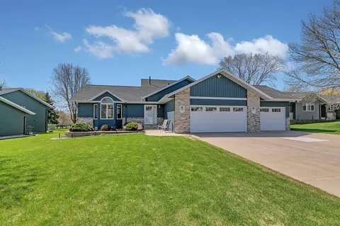 418 15th St N, Sauk Rapids, MN 56379