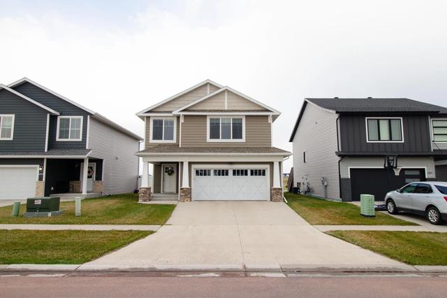 6877 17th St S, Fargo, ND 58104