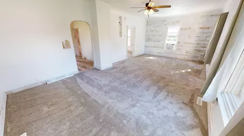 Living - 447 E Schlieman Ave, Appleton, MN 56208 photo 1 of 2