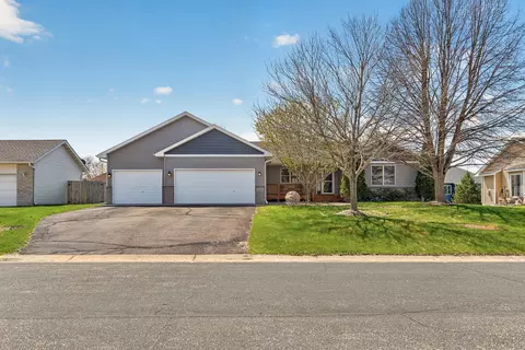 13360 4th Ave S, Zimmerman, MN 55398