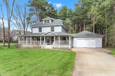 3450 Bonna Belle Ct, Saint Cloud, MN 56301