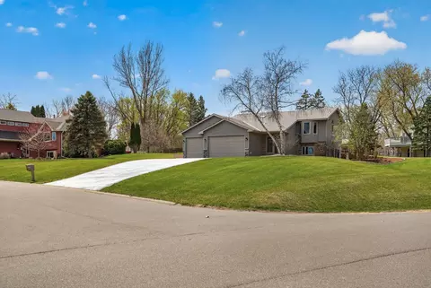 20790 Hazel Ave N, Forest Lake, MN 55025