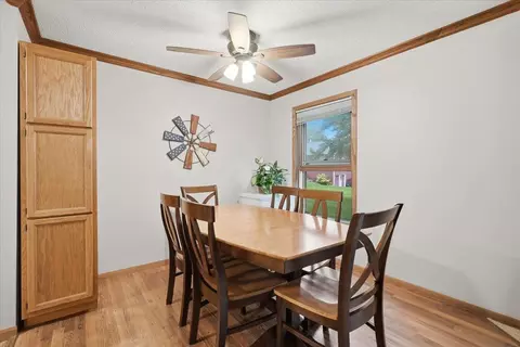 Dining - 1381 Berry Ridge Rd #404, Eagan, MN 55123 photo 2 of 2