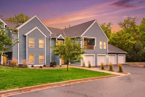 Exterior - 1381 Berry Ridge Rd #404, Eagan, MN 55123 photo 4 of 4