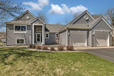 325 8th Ave S, Sartell, MN 56377
