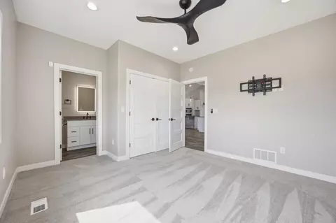Bedroom - 100 Annies Way, Mapleton, ND 58059 photo 5 of 5