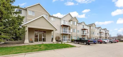 3401 28th St S #106, Fargo, ND 58104