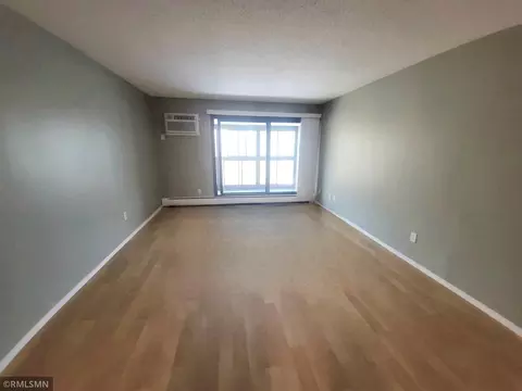 Living - 1871 Silver Bell Rd #321, Eagan, MN 55122 photo 3 of 5