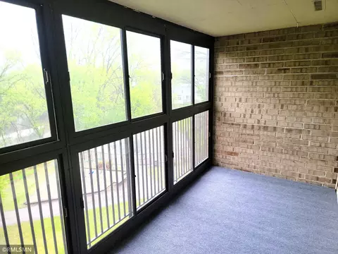 Exterior - 1871 Silver Bell Rd #321, Eagan, MN 55122 photo 2 of 5