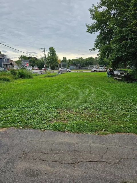 601 Western Ave N, Saint Paul, MN 55103
