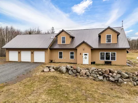 4598 Mcalpine Spur Rd, Two Harbors, MN 55616