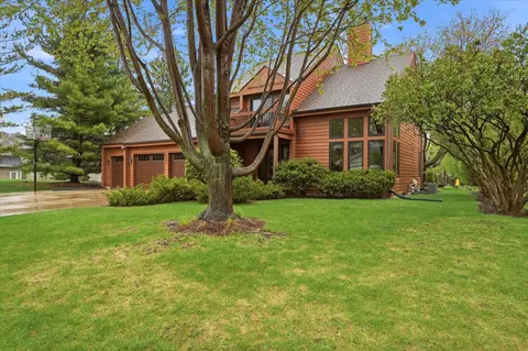 151 King Hill Rd, Golden Valley, MN 55416