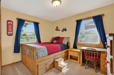 Bedroom - 2046 Diffley Rd, Eagan, MN 55122 photo 3 of 3