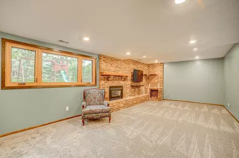9721 Austin St NE, Circle Pines, MN 55014