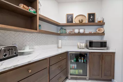 Kitchen - 3960 Peyton Ln, Duluth, MN 55811 photo 5 of 7