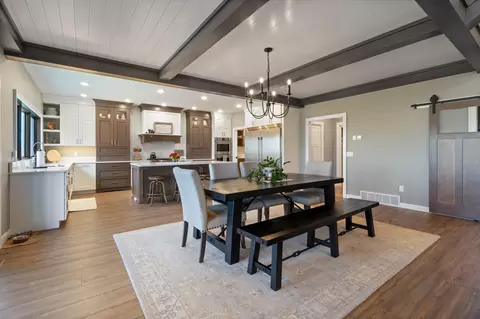 Dining - 3960 Peyton Ln, Duluth, MN 55811 photo 2 of 4