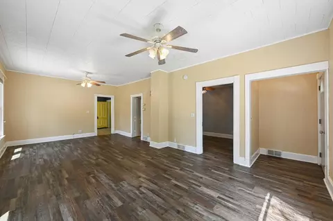Living - 315 Morrison Ave, Jackson, MN 56143 photo 3 of 4