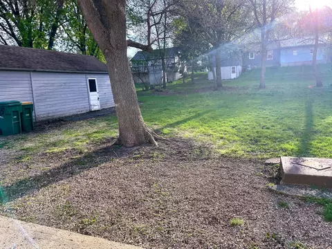 Exterior - 315 Morrison Ave, Jackson, MN 56143 photo 4 of 4
