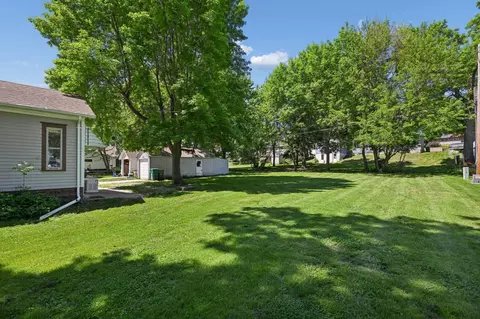 Exterior - 315 Morrison Ave, Jackson, MN 56143 photo 3 of 6