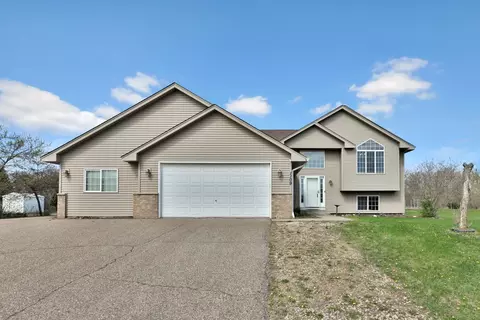 1109 Rum River Dr SW, Isanti, MN 55040