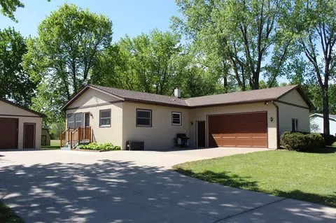19913 Abilene Ln, Corcoran, MN 55340