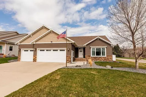126 37th Ave E, West Fargo, ND 58078
