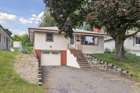 1434 8th Ave S, South Saint Paul, MN 55075