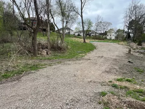 2850 Bridgeview Ter, Eagan, MN 55122 photo 4